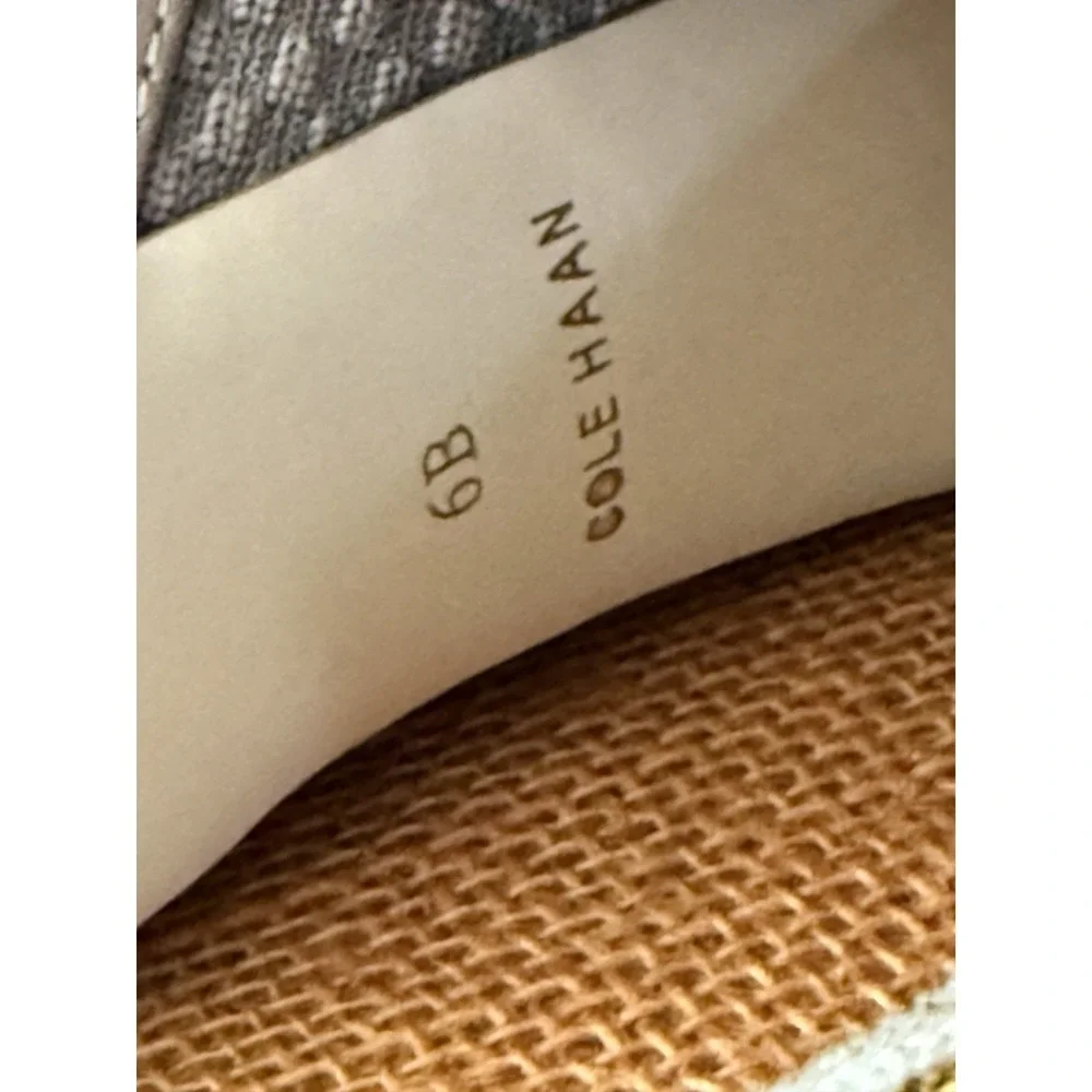Cole Haan Camille Water Resistant Tan Booties Boots Size 6 Leather /‎ Fabric